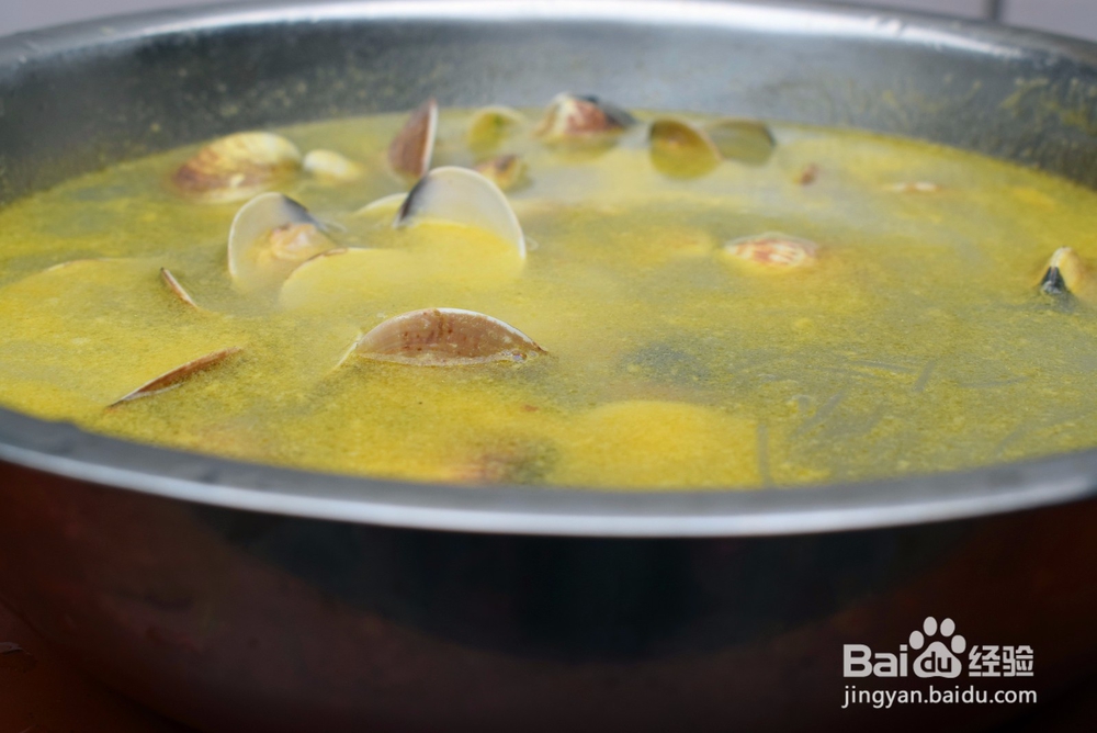 <b>文蛤粉丝汤的做法 文蛤烧汤怎么做好吃</b>