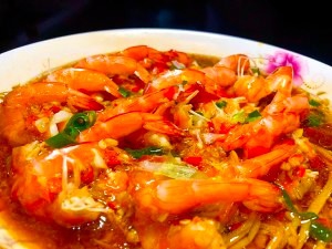 食补养生金针菇蒸虾