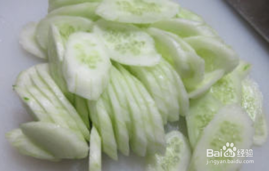 XO酱拌青瓜制作方法