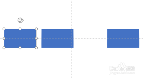 在PowerPoint中如何使多个形状横向均匀分布？