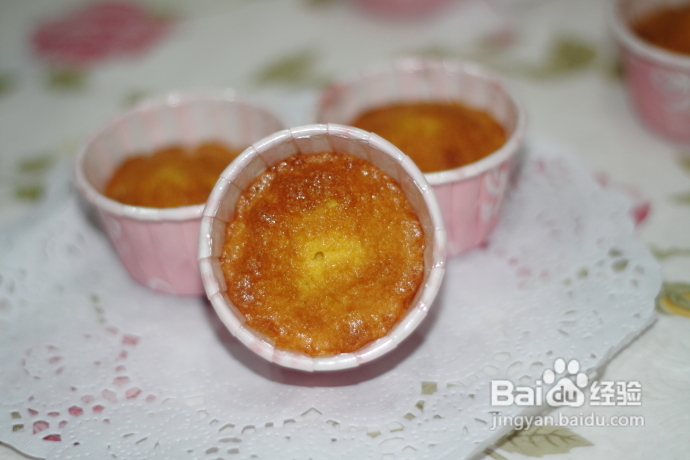 海绵纸杯蜂蜜蛋糕