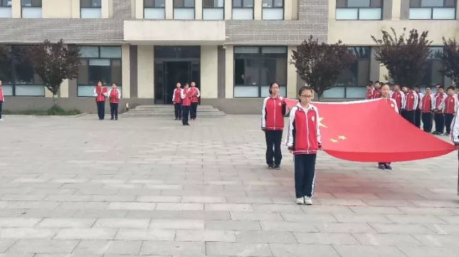 晋城八中是初中还是高中