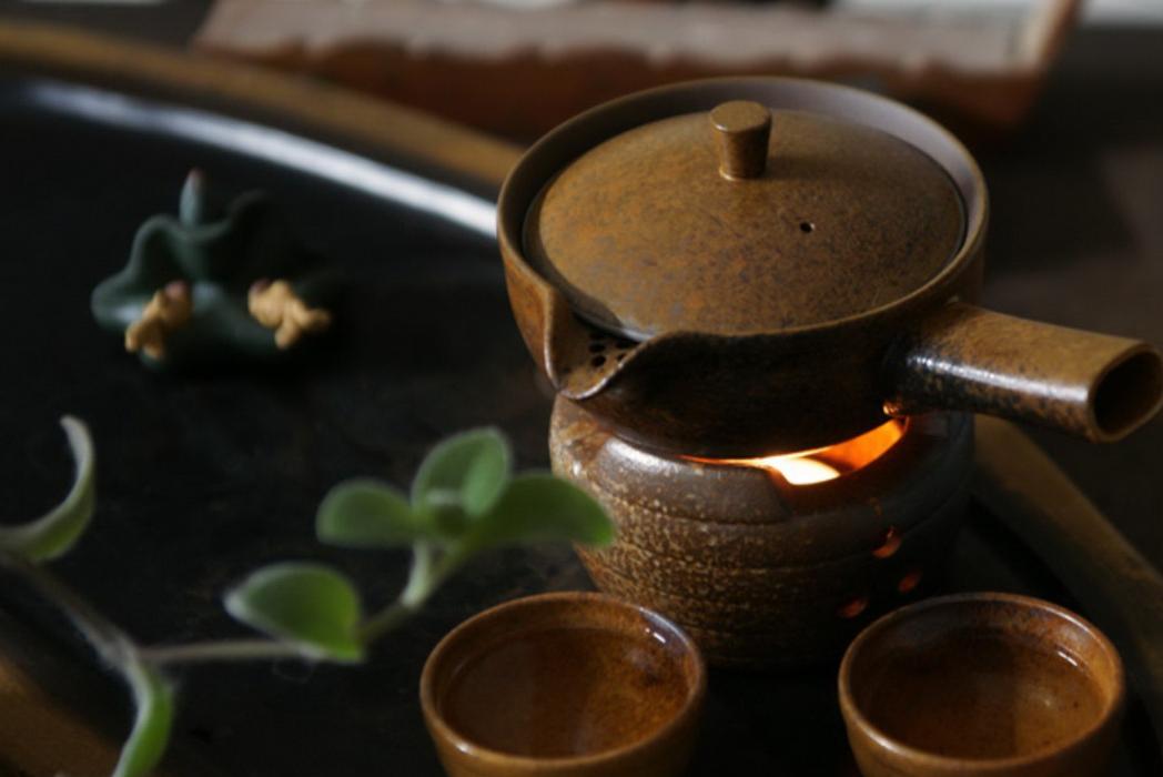 在云南旅游导游让买龙润普洱茶，合理吗