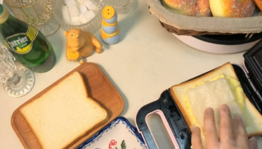 如何自制拉丝年糕三明治？