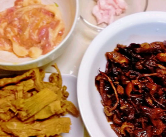 黄山山珍应该怎么烧才好吃呢？？做法是什么啊