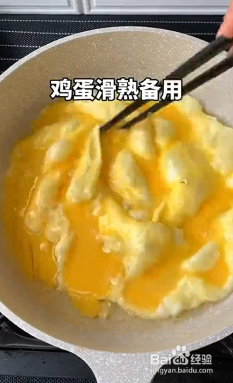 如何制作西兰花炒木耳