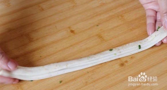 如何做外酥里软层次多的手抓饼,4步解决