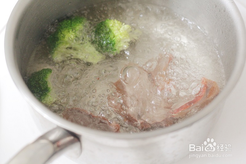 新手易做的牛肉面