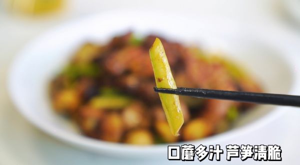 黑胡椒蒜香鲜炒鸡肉