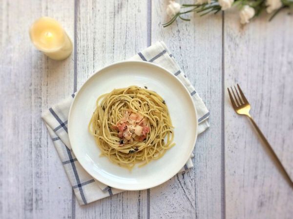 培根橄榄菜意面