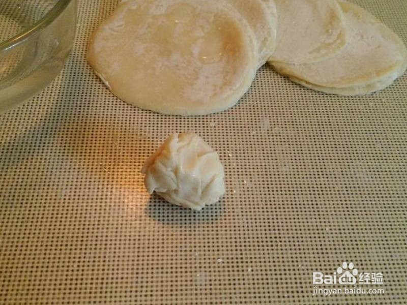 薄脆义式腊肠披萨