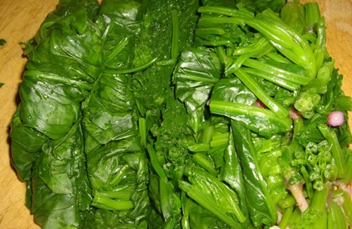 菠菜牛王丸汤的做法