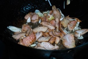 家常版小炒肉