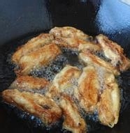 如何做咸鸭蛋焗鸡翅