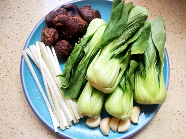 韭黄香菇上海青