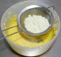 蔓越莓饼干的制作过程和注意事项