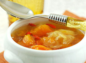 怎么样用木瓜防治牛皮癣