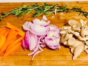 瑜伽胖子鸡的做法