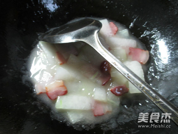 腊肉烩冬瓜的做法