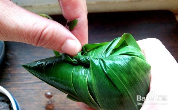 一步步做馋嘴的红枣豆沙粽