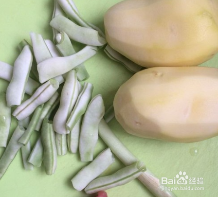 家常猪肉炖芸豆的做法