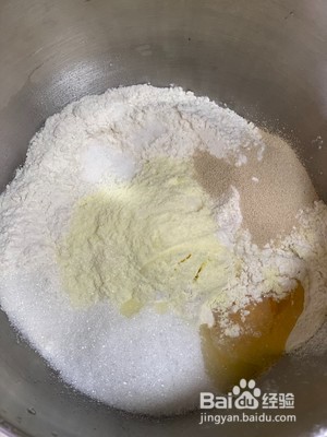 奶油花朵面包的做法