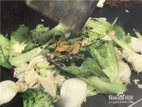 米粉炒饭的做法