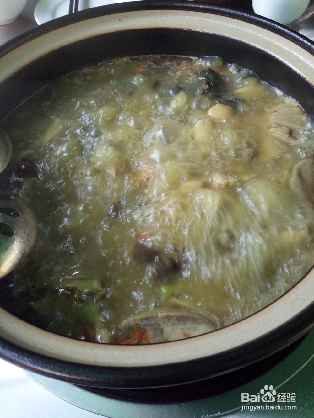 云南美食野生菌鸡枞鲜香味美吃货首选