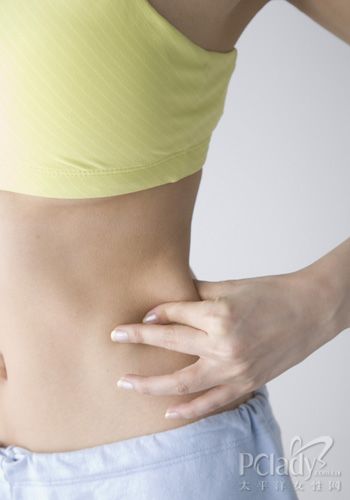 丝瓜络按摩减出小蛮腰