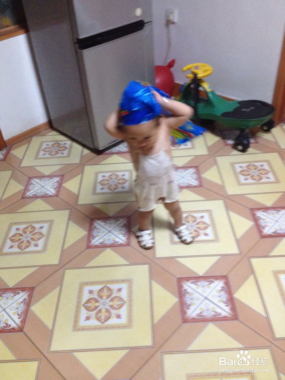 如何制服难看管的两岁左右的宝宝