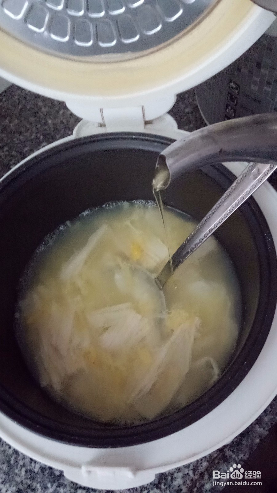 腐竹蛋花汤(用电饭煲煮)