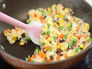 鱿鱼包饭怎么做？