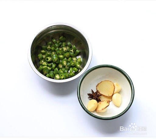 家常黄焖鸡,,简单的做法