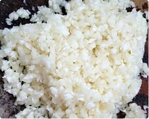 蒜香啤酒焖小龙虾的做法