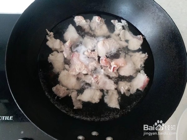 如何做出好吃美味鲜香的木耳鱼片汤