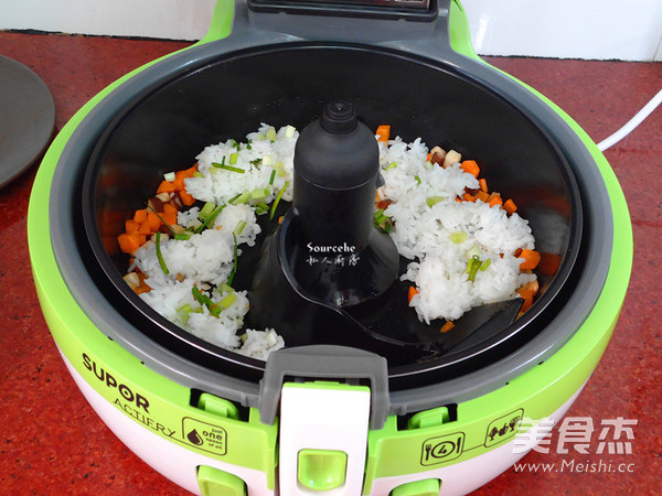 胡萝卜香菇炒饭