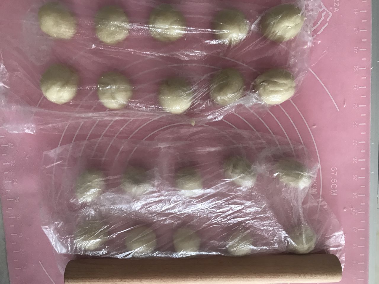 超级美味的蛋黄酥,今天就来教你做