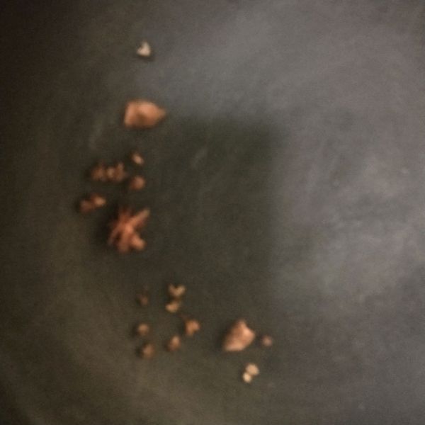 蒜薹肉片白玉菇