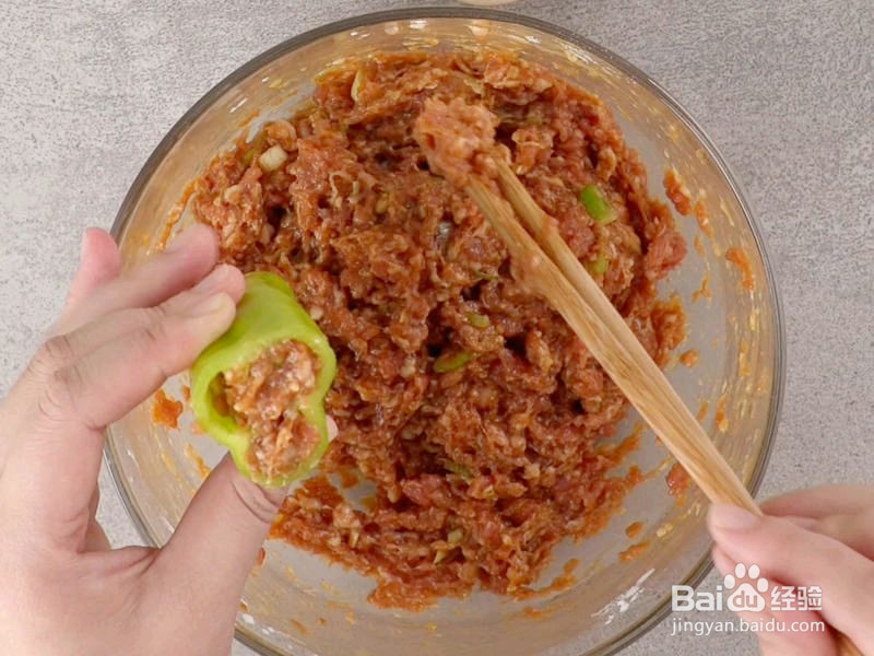 虎皮尖椒酿肉的做法