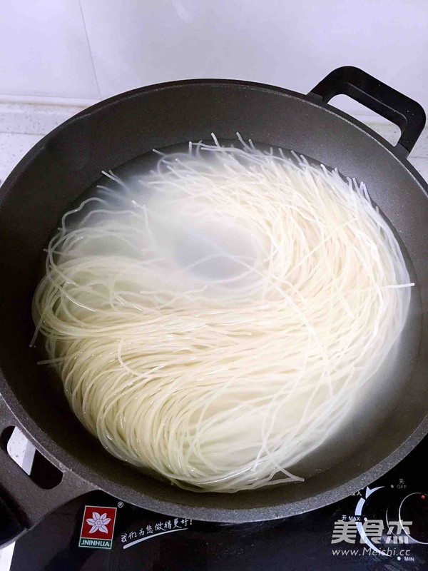 温州炒粉干的做法