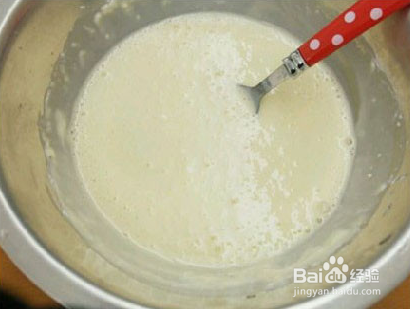 脆皮炸鲜奶怎么做？脆皮炸鲜奶做法图文详解