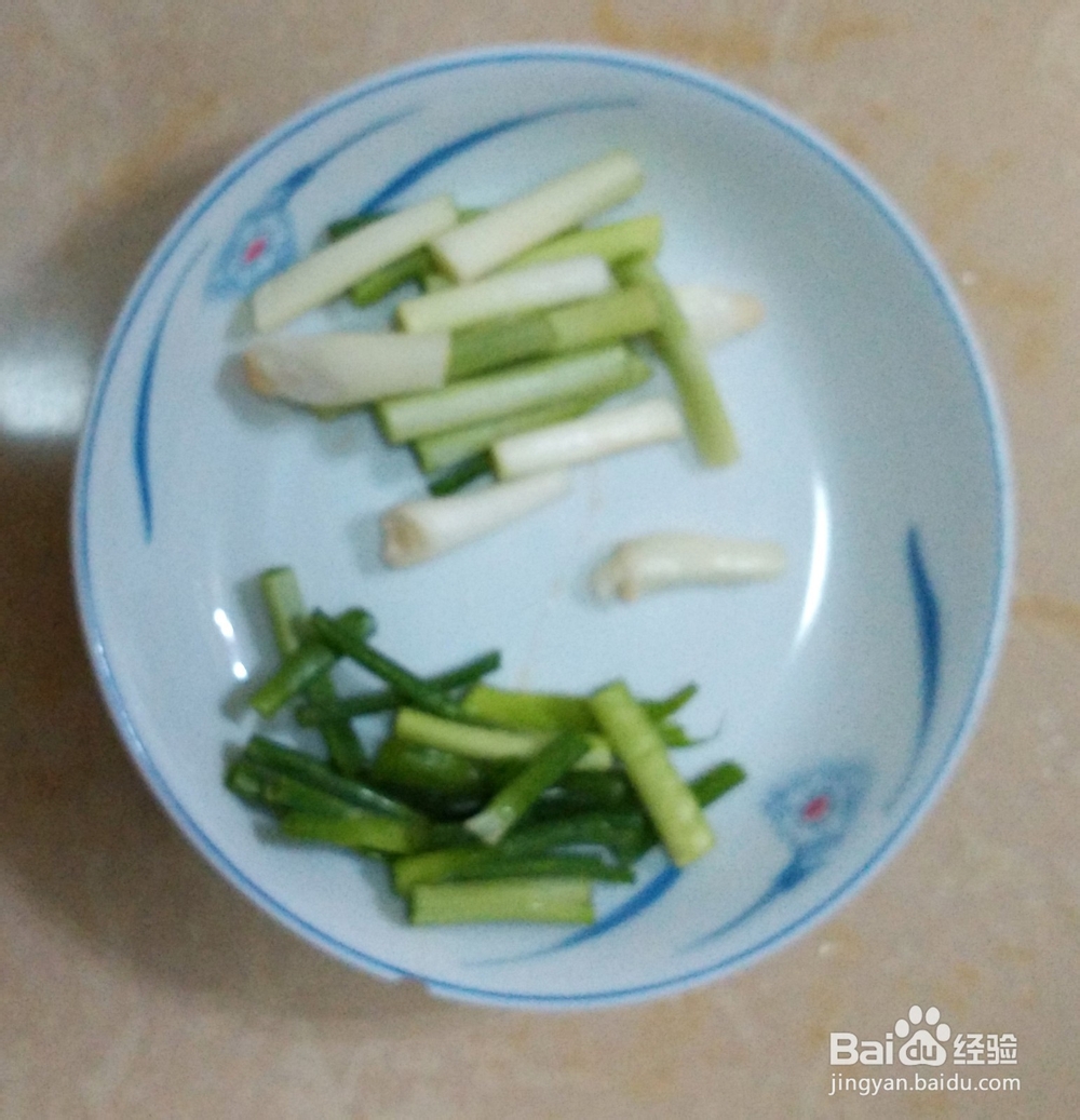 白玉菇炒猪颈肉的做法