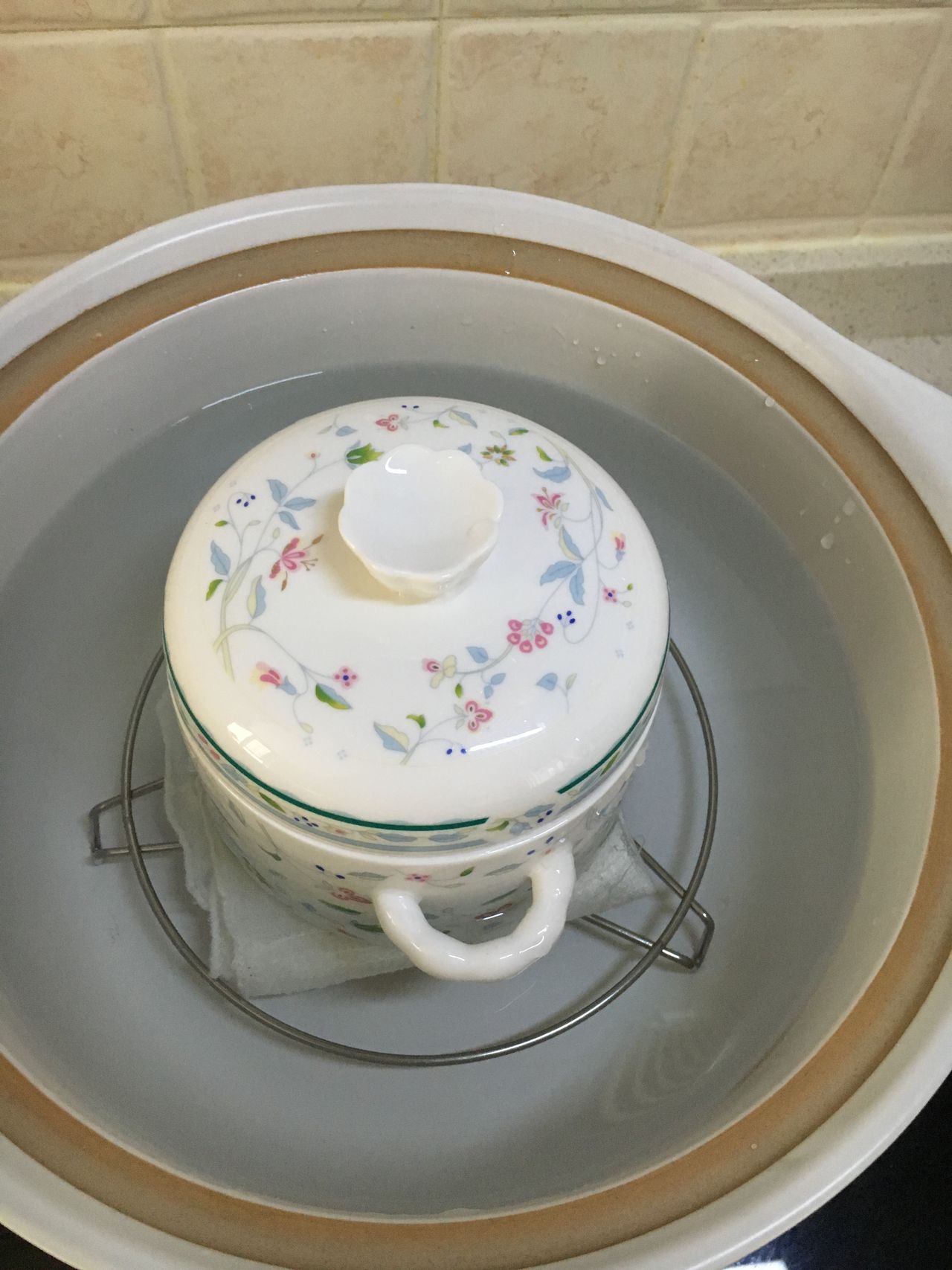 美味营养的燕窝炖法的做法，你还不动心吗？