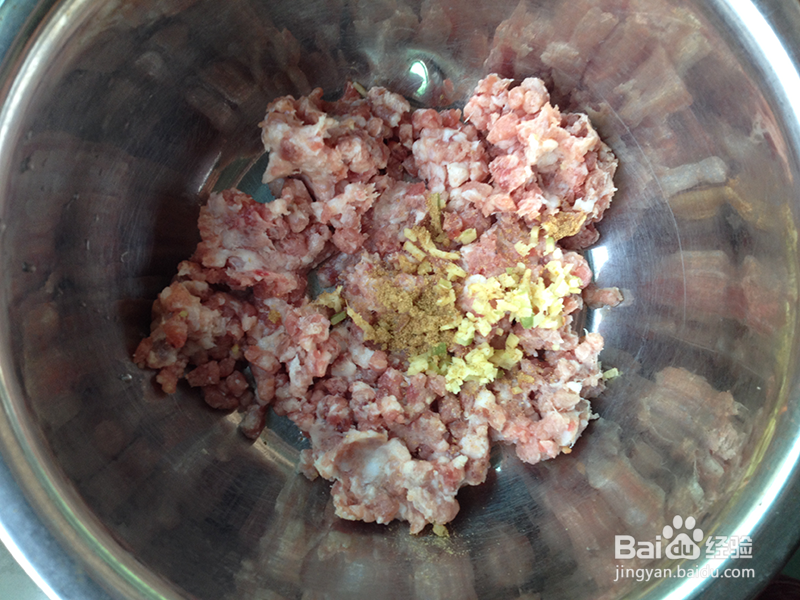 三鲜馅饺子的做法之一