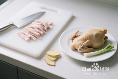 苦藠猪肚鸡汤如何制作？