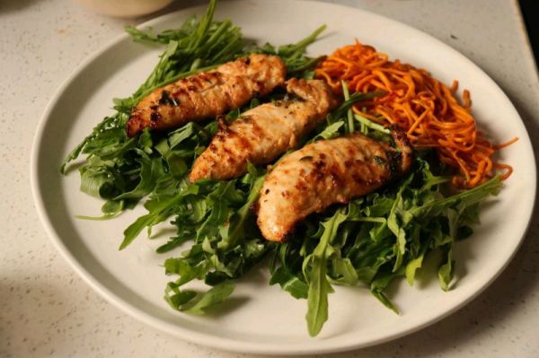 香煎花生酱鸡肉沙拉