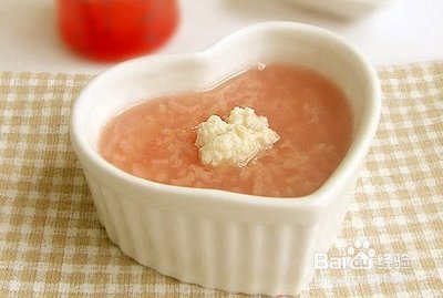 如何给宝宝添加辅食?
