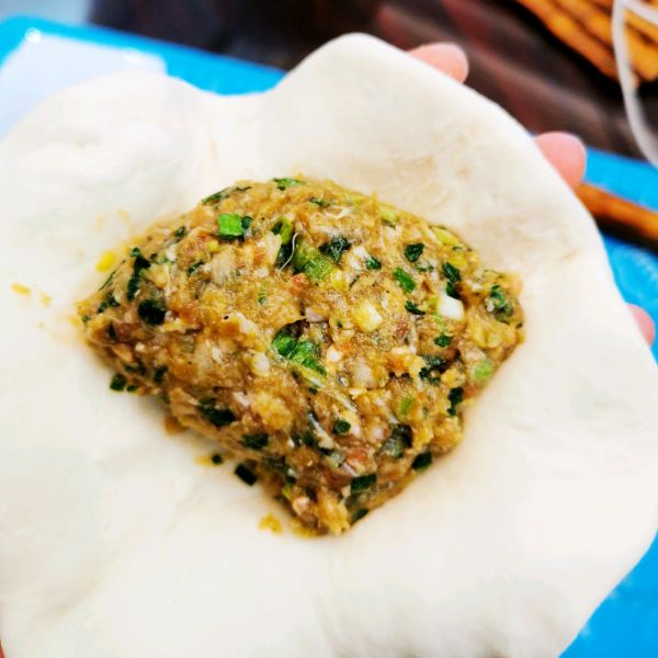 香葱牛肉薄馅饼