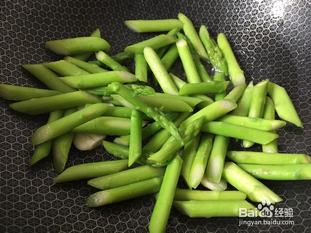 在家也能做的肉蟹棒芦笋