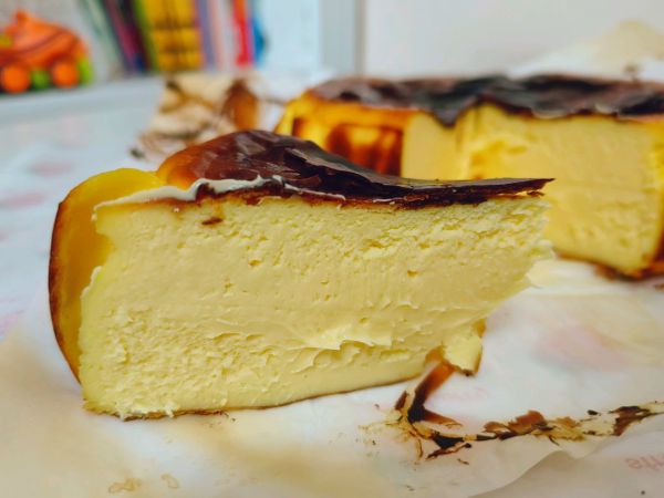 超好吃巴斯克蛋糕